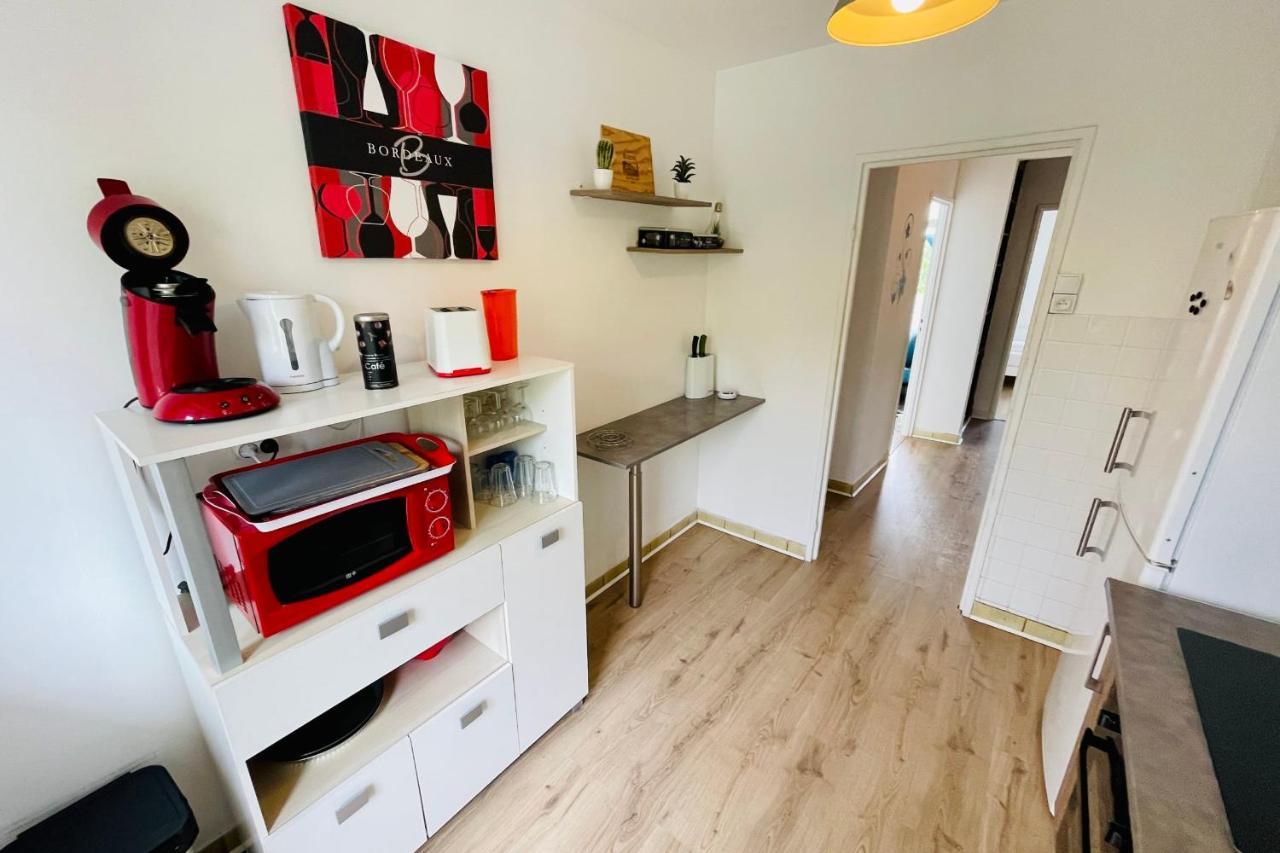 Luminous Apartment With Parking Near The City Center Cenon Exterior foto
