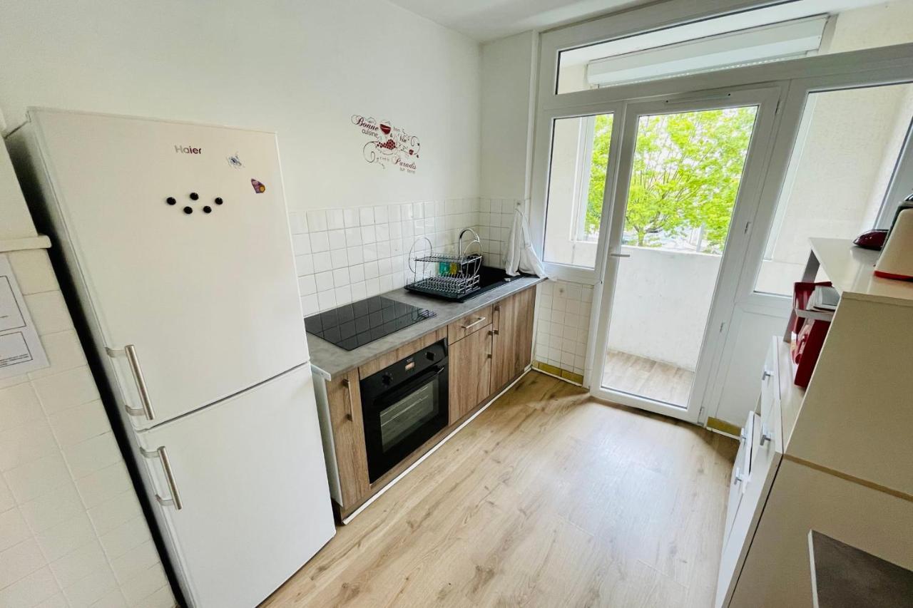 Luminous Apartment With Parking Near The City Center Cenon Exterior foto